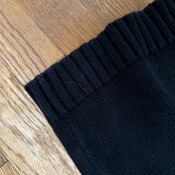 Ralph Lauren turtleneck - Picture 3 of 4